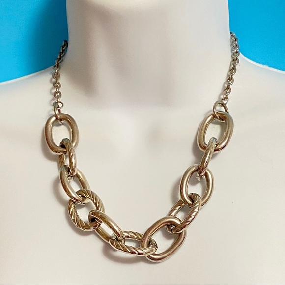 Chunky Silver Tone Chain Textured Link Necklace - Picture 5 of 6